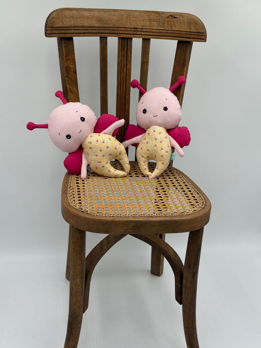 ABI, LA ABEJITA DE TELA- DULZURA QUE VUELA ALTO