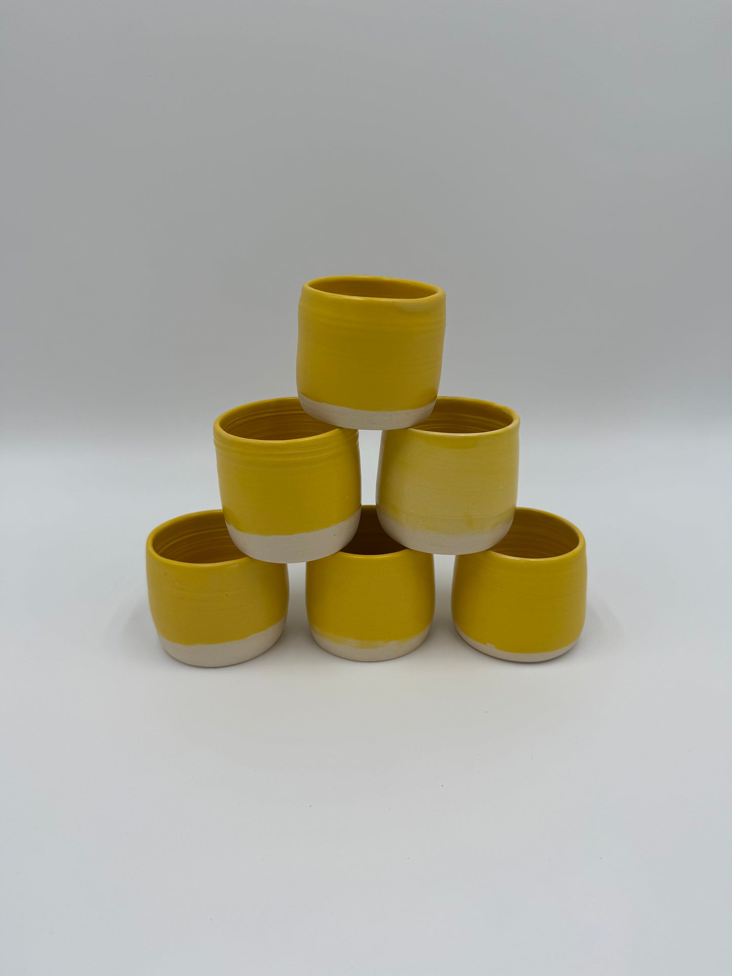 VASOS DE GRES AMARILLO - EDICIÓN SINGULAR