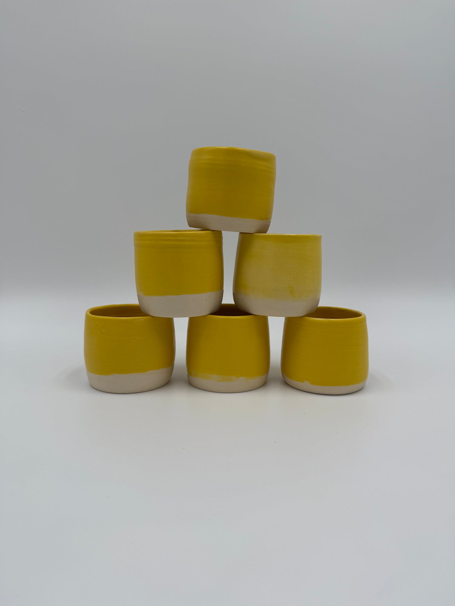 VASOS DE GRES AMARILLO - EDICIÓN SINGULAR