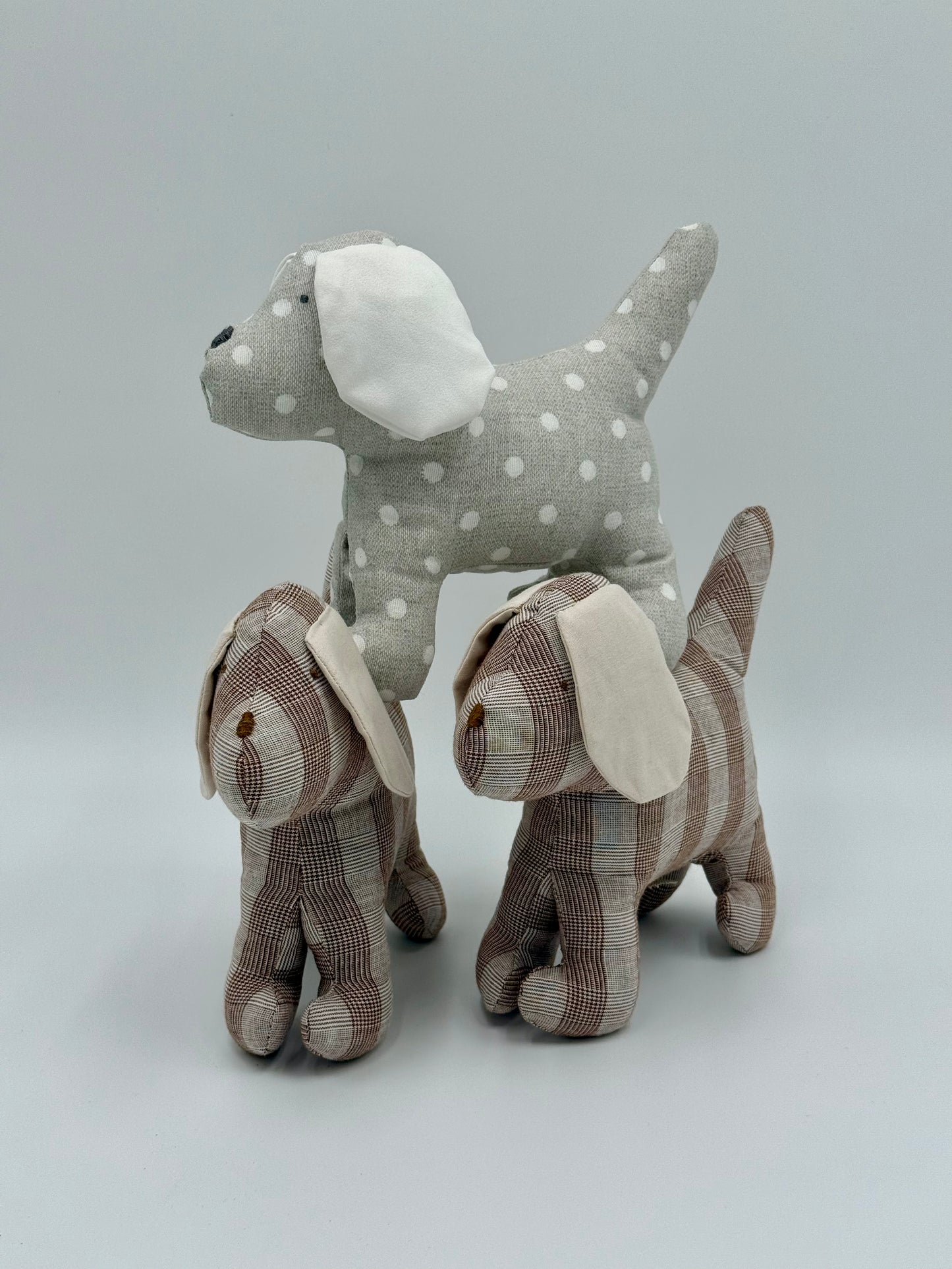 PERRITO DE TELA - PERSONAJE CON CARÁCTER