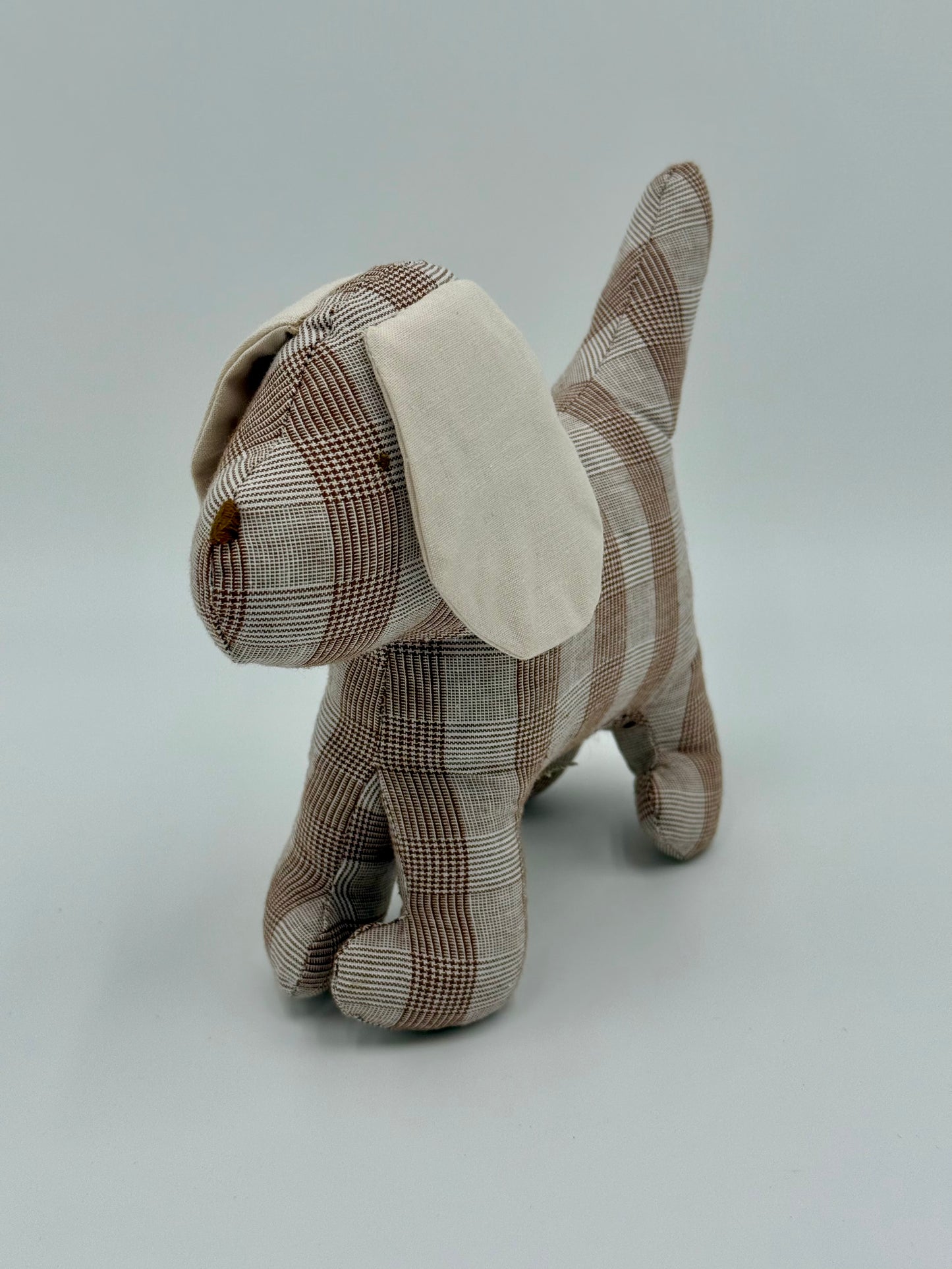 PERRITO DE TELA - PERSONAJE CON CARÁCTER