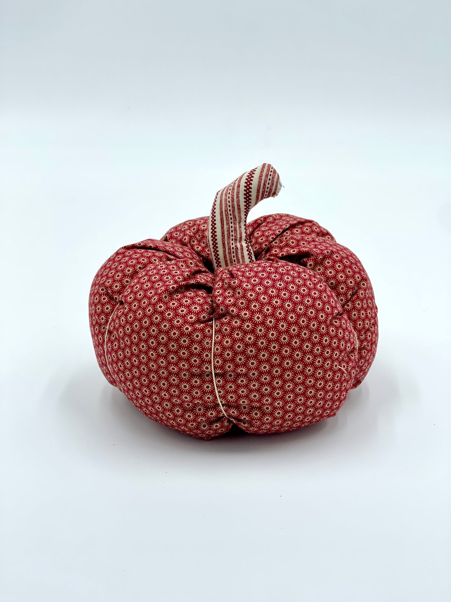 CALABAZA ALGODÓN ESTAMPADO – TEXTURA, COLOR Y ENCANTO NATURAL